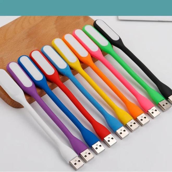 古露营灯让夜晚学习更有氛围感冰球突破大学宿舍必备！这盏复(图2)